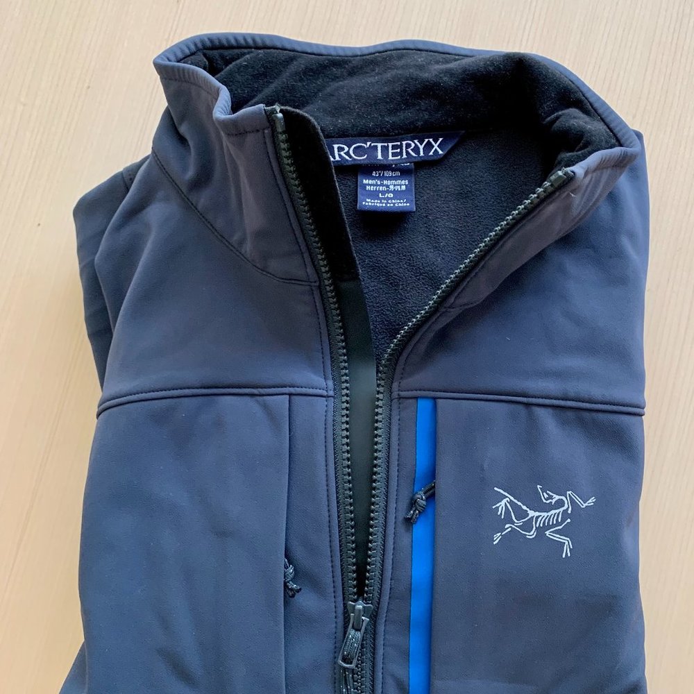 Arc'teryx Men's Jacket